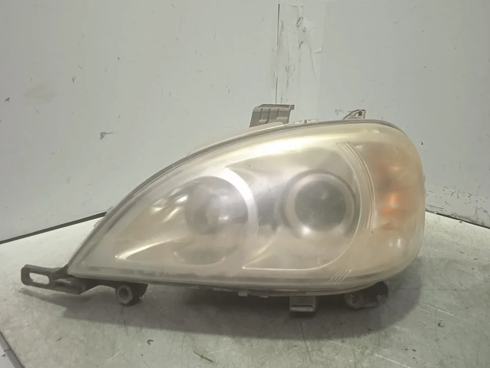 Foto de FARO IZQUIERDO MERCEDES-BENZ CLASE ML (BM 163) 3.7 V6 CAT (235 CV / 173 KW) referencia 22315500