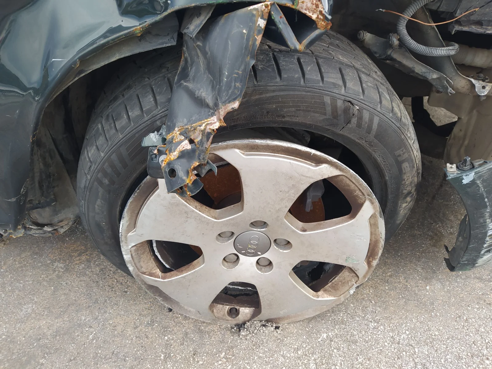 Foto de BRAZO SUSPENSION DELANTERO DERECHO AUDI A3 SPORTBACK (8PA) 2.0 TDI (140 CV / 103 KW)