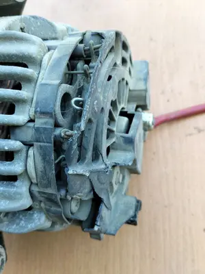 Foto de ALTERNADOR MERCEDES-BENZ CLK (BM 208) COUPE referencia 0124325040 foto 5