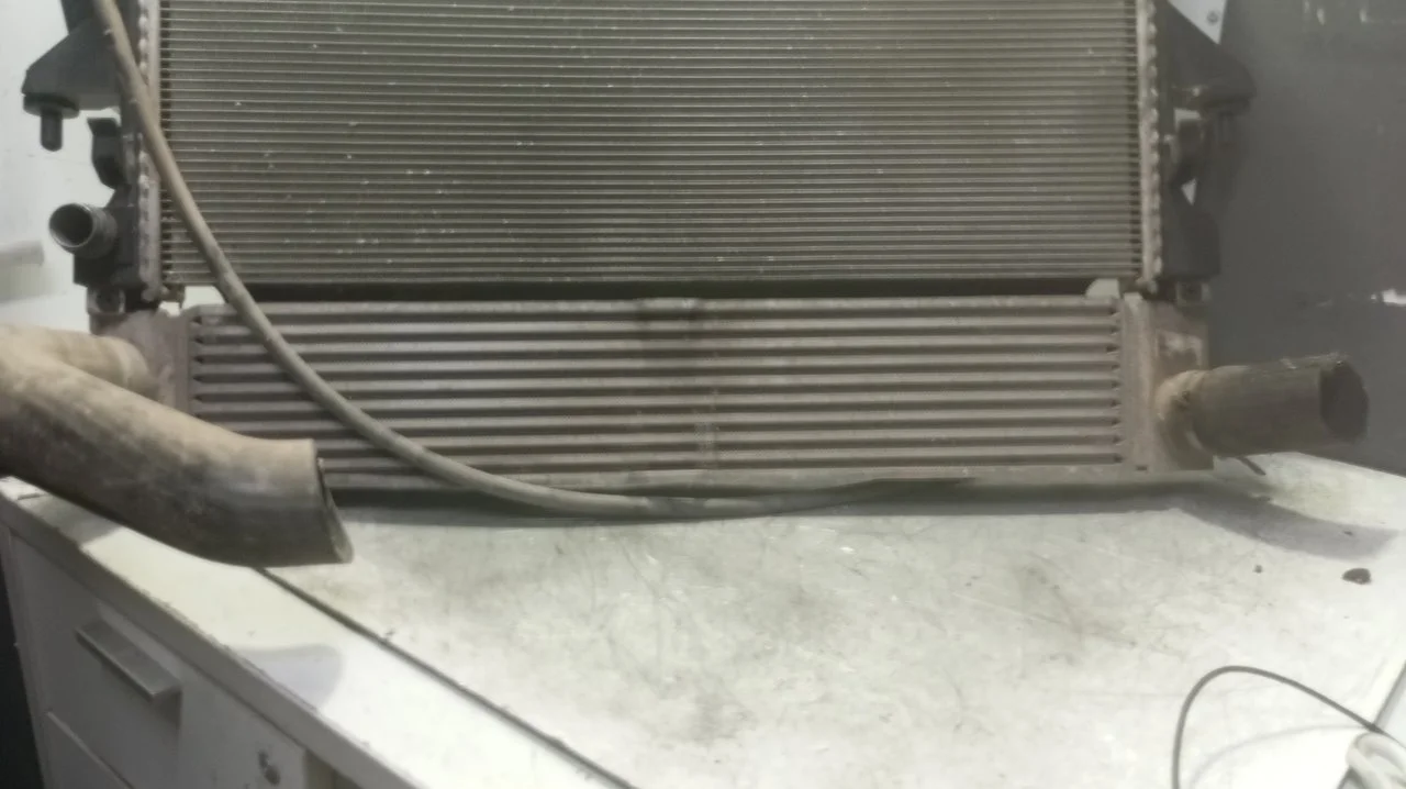 Foto de INTERCOOLER PEUGEOT BOXER (333/335) FURGÓN TECHO ELEVADO BAT.3450MM 2.2 HDI CAT (120 CV / 88 KW) referencia 1347700080