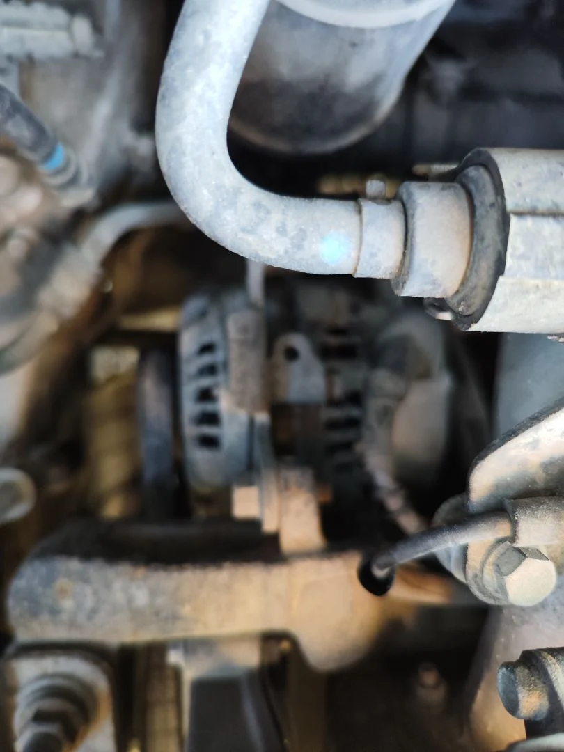 Foto de ALTERNADOR KIA CARENS (RS) 1.8 16V CAT (126 CV / 93 KW) referencia 0K9B118300-FKZ