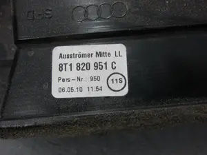 Foto de NO IDENTIFICADO AUDI A5 CABRIOLET (8F7) 2.7 V6 24V TDI (190 CV / 140 KW) referencia 8T1820951C foto 3