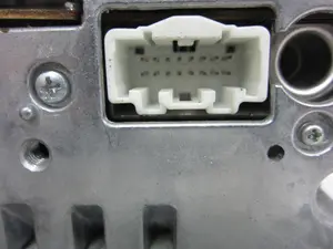 Foto de SISTEMA AUDIO / RADIO CD MAZDA 3 BERLINA (BK) 2.0 Diesel CAT (143 CV / 105 KW) referencia 14794008 foto 11