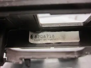 Foto de MOLDURA BMW SERIE 3 BERLINA (E46) 3.0 24V Turbodiesel CAT (184 CV / 135 KW) referencia 8208718 foto 3