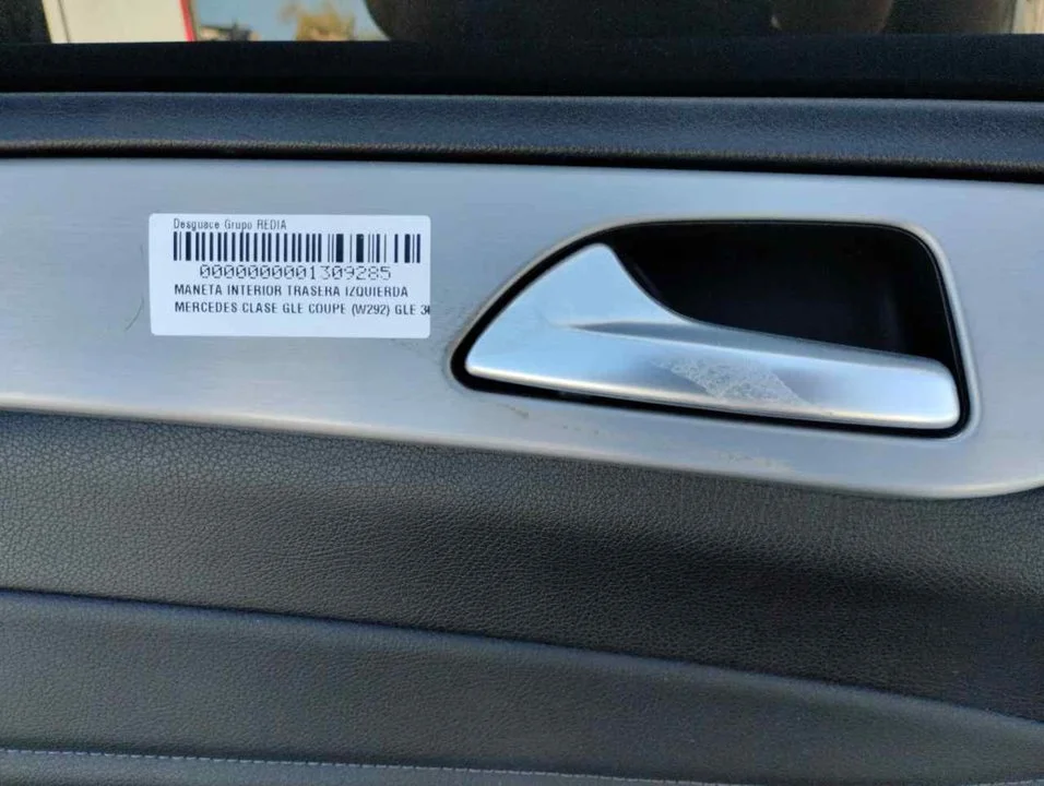 Foto de MANETA INTERIOR TRASERA IZQUIERDA MERCEDES-BENZ CLASE GLE (BM 292) COUPE 3.0 CDI CAT (258 CV / 190 KW)