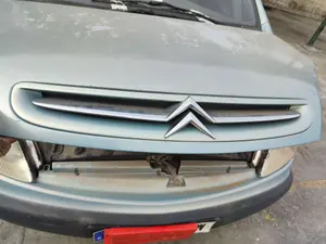 Foto de REJILLA DELANTERA CITROEN XSARA PICASSO 2.0 HDi CAT (RHY / DW10TD) (90 CV / 66 KW)