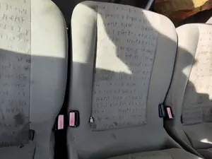 Foto de ASIENTO TRASERO MEDIO RENAULT SCENIC II (JM) 1.9 dCi Diesel (120 CV / 88 KW)
