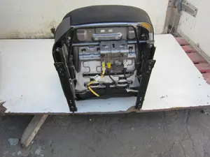 Foto de JUEGO ASIENTOS COMPLETO HYUNDAI I20 (GB) 1.2 16V CAT (84 CV / 62 KW) foto 4