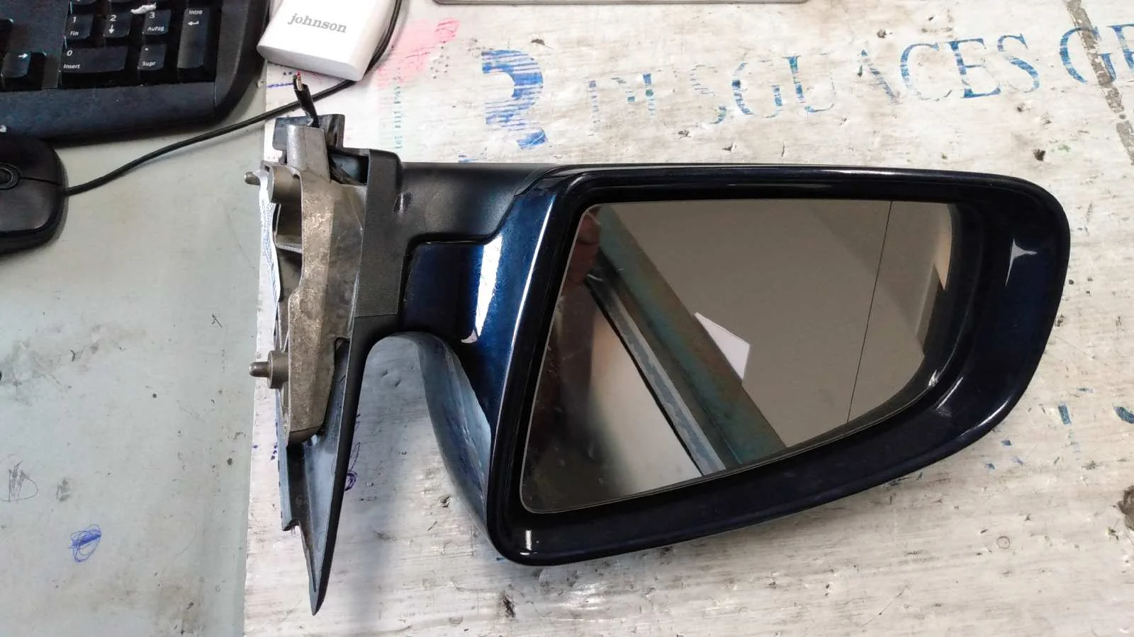 Foto de RETROVISOR IZQUIERDO AUDI A6 AVANT (4B5) 2.5 V6 24V TDI (150 CV / 110 KW)