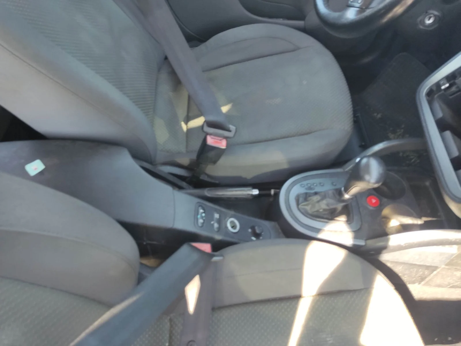 Foto de CONSOLA CENTRAL SEAT ALTEA (5P1) 2.0 TDI (140 CV / 103 KW)
