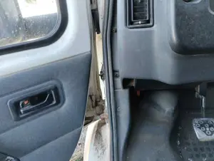 Foto de NO IDENTIFICADO FORD TRANSIT FURGÓN (CY/DY)(1986) 2.5 Diesel (80 CV / 59 KW)