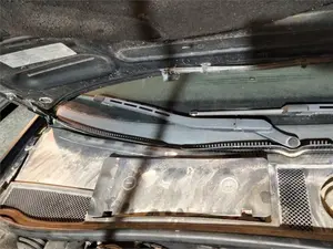 Foto de BRAZO LIMPIA DELANTERO DERECHO AUDI ALLROAD QUATTRO QUATTRO (4B5)