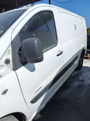 Foto de PUERTA DELANTERA IZQUIERDA CITROEN JUMPY 1.6 16V HDi (90 CV / 66 KW) referencia 9002X4 foto 3