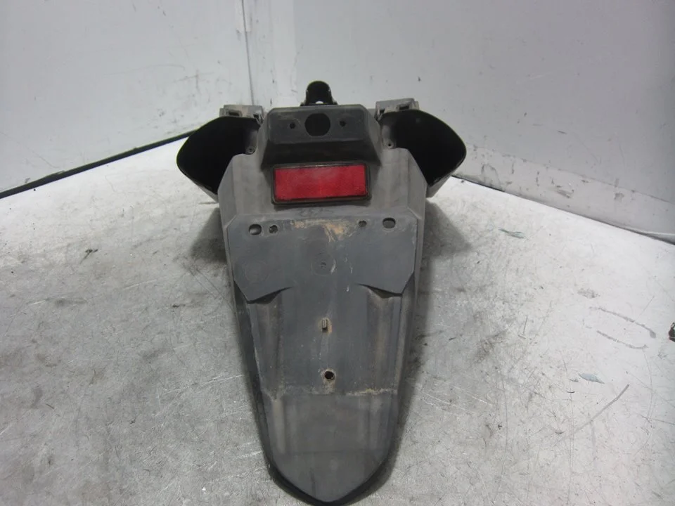 Foto de GUARDABARROS TRASERO HONDA PCX 125 125 cm3 - 8.6 kW (0 CV / 0 KW) referencia P8636
