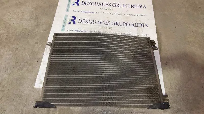 Foto de CONDENSADOR / RADIADOR AIRE ACONDICIONADO RENAULT TRAFIC II FURGÓN referencia 7700312901