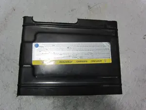 Foto de SOPORTE BATERIA VOLKSWAGEN TIGUAN (AD1) 2.0 TDI DPF (239 CV / 176 KW) referencia 5QF802631 foto 3