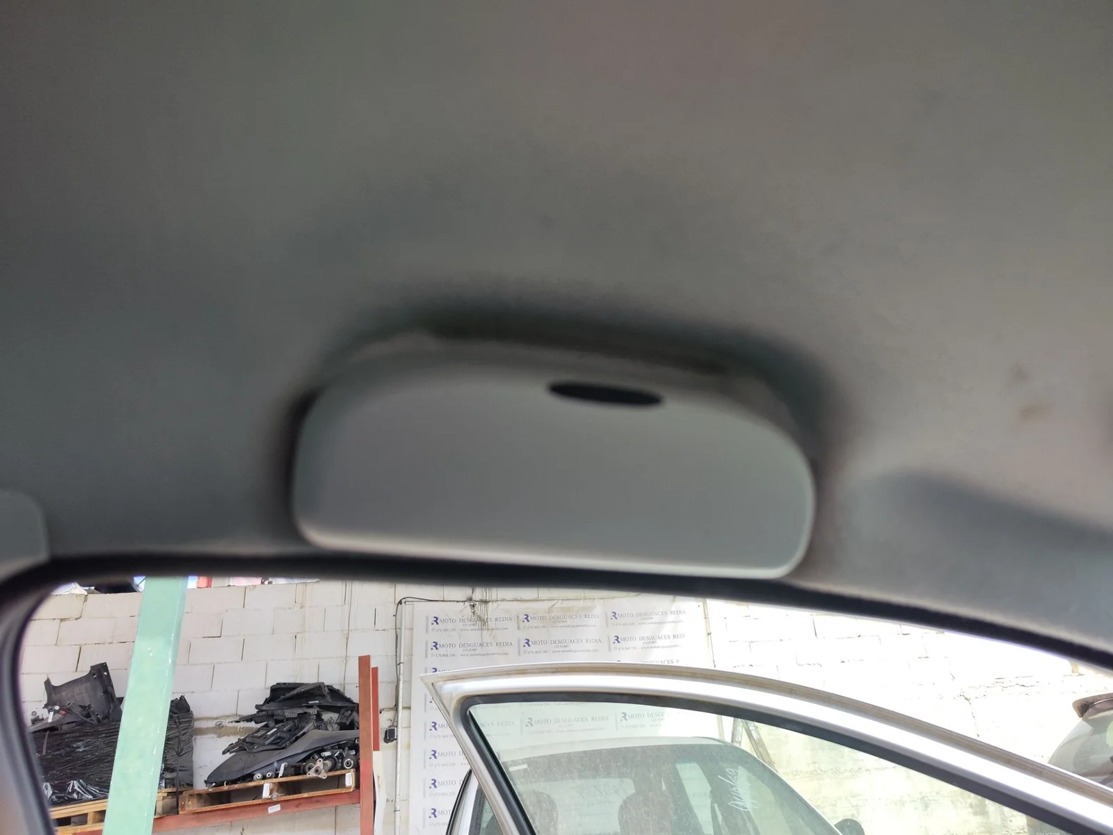 Foto de ASIDERO TECHO DELANTERO IZQUIERDO OPEL ASTRA H BERLINA 1.7 16V CDTI (110 CV / 81 KW) referencia 13118200