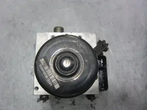 Foto de ABS JEEP GRAND CHEROKEE (WJ/WG) 2.7 CRD CAT (163 CV / 120 KW) referencia P56044300AC foto 2