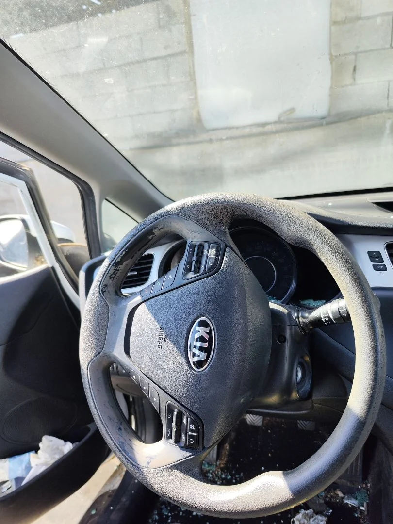 Foto de VOLANTE KIA CEED (JD) 1.4 CAT (99 CV / 73 KW)