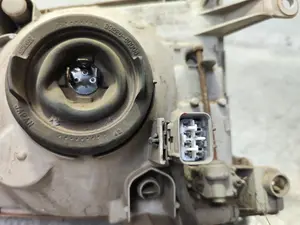 Foto de FARO DERECHO TOYOTA LAND CRUISER (J9) 3.0 Turbodiesel (125 CV / 92 KW) referencia 11076430 foto 2