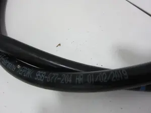 Foto de TUBO PORSCHE MACAN (95BA) referencia 95B877204 foto 2