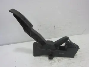 Foto de PEDAL ACELERADOR MERCEDES-BENZ CLASE A (BM 169) 2.0 CDI CAT (82 CV / 60 KW) referencia A1693000304 foto 5