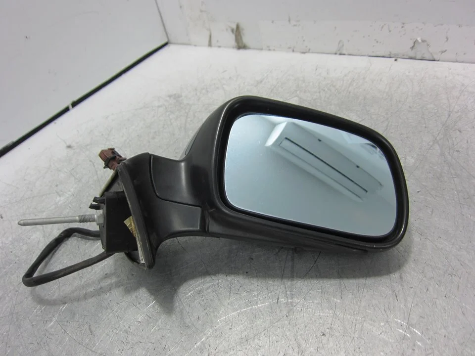 Foto de RETROVISOR DERECHO PEUGEOT 407 2.0 16V HDi FAP CAT (RHR / DW10BTED4) (136 CV / 100 KW) referencia 96457004XT