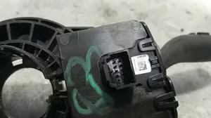 Foto de MANDO MULTIFUNCION MG HS 1.5 Turbo (161 CV / 119 KW) referencia 10820277 foto 4