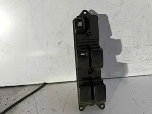Foto de MANDO ELEVALUNAS DELANTERO IZQUIERDO MITSUBISHI GRANDIS (NA0W) referencia 515077 foto 2