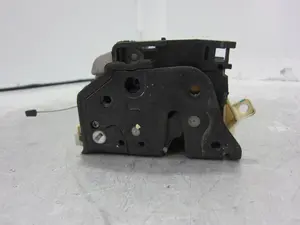 Foto de CERRADURA PUERTA DELANTERA DERECHA SEAT LEON (1P1) 1.6 TDI (105 CV / 77 KW) referencia 1P1837016B foto 5