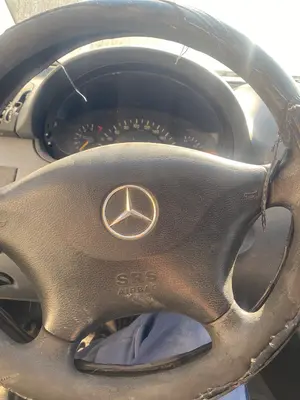 Foto de AIRBAG DELANTERO IZQUIERDO MERCEDES-BENZ VITO FURGÓN (639) 2.1 CDI CAT (109 CV / 80 KW)