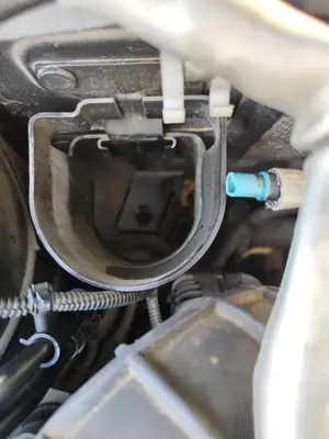 Foto de BOMBA DIRECCION OPEL VECTRA C BERLINA 2.2 16V DTI CAT (Y 22 DTR / L50) (125 CV / 92 KW) referencia 93183550