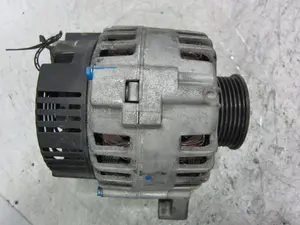 Foto de ALTERNADOR AUDI ALLROAD QUATTRO QUATTRO (4B5) 2.5 V6 24V TDI (180 CV / 132 KW) referencia 4Z7903015 foto 8