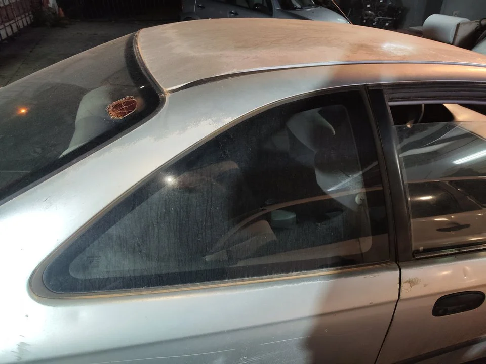 Foto de LUNA CUSTODIA TRASERA DERECHA HONDA CIVIC COUPÉ (EJ6/8) 1.6 CAT (105 CV / 77 KW)