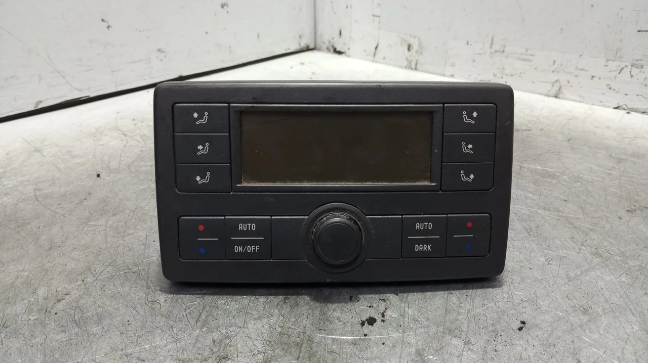 Foto de MANDO CALEFACCION / AIRE ACONDICIONADO VOLKSWAGEN PHAETON (3D2/3D8) 6.0 W12 48V CAT (BAN) (420 CV / 309 KW) referencia 3D0919158G