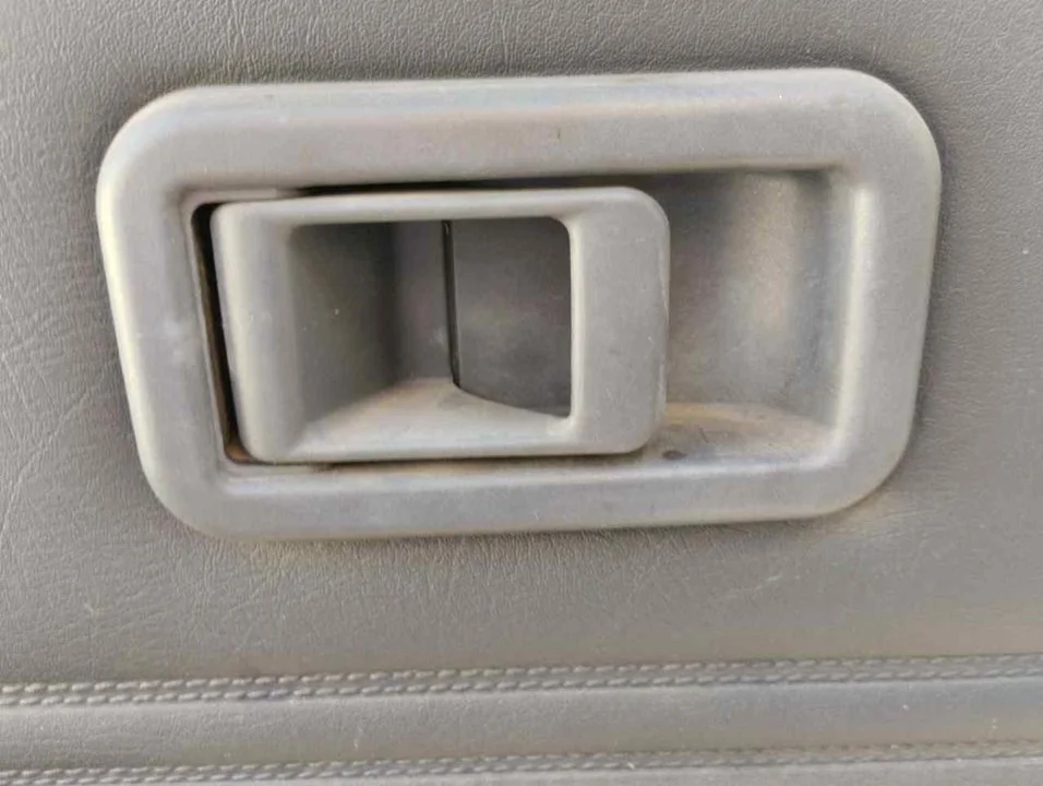 Foto de MANETA INTERIOR DELANTERA IZQUIERDA FIAT DUCATO II CAMIÓN 2.8 JTD (146 CV / 107 KW)