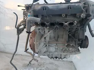 Foto de DESPIECE MOTOR FORD FOCUS BERLINA (CAP) 1.6 16V CAT (101 CV / 74 KW) referencia HWDA foto 7