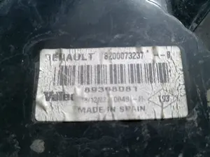 Foto de PILOTO TRASERO DERECHO RENAULT MEGANE II BERLINA 5P 1.9 dCi Diesel (120 CV / 88 KW) referencia 820073237 foto 2