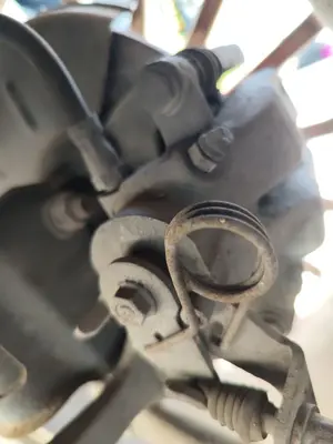 Foto de PINZA DE FRENO TRASERA IZQUIERDA ALFA ROMEO 156 SPORTWAGON 2.4 JTD CAT (175 CV / 129 KW) referencia 0077364538