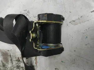 Foto de CINTURON SEGURIDAD DELANTERO DERECHO FORD FOCUS BERLINA (CAK) 1.8 TDDI Turbodiesel CAT (90 CV / 66 KW) referencia 1250806 foto 4