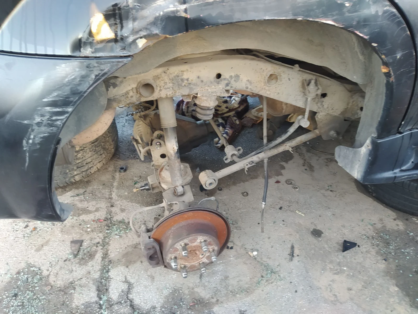 Foto de BRAZO SUSPENSION TRASERO DERECHO SSANGYONG REXTON 2.9 Turbodiesel CAT (120 CV / 88 KW)