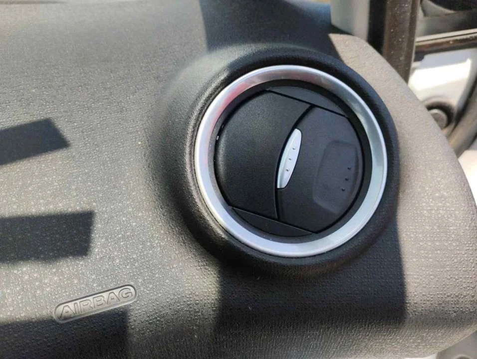Foto de NO IDENTIFICADO FORD FIESTA (CNN) 1.5 TDCi CAT (75 CV / 55 KW)
