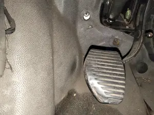 Foto de PEDAL EMBRAGUE PEUGEOT EXPERT FURGÓN COMFORT (1995)