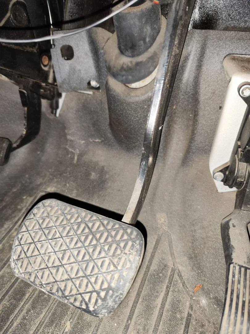 Foto de PEDAL FRENO MERCEDES-BENZ VITO FURGÓN (639) 2.1 CDI CAT (109 CV / 80 KW)