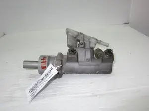 Foto de BOMBA FRENO FORD FOCUS FAMILIAR (CAK) 1.6 16V CAT (101 CV / 74 KW) referencia 310048 foto 3