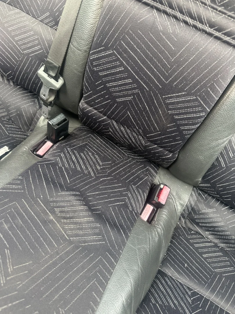 Foto de ENGANCHE CINTURON TRASERO CENTRAL RENAULT LAGUNA II (BG0) 2.0 (135 CV / 99 KW)