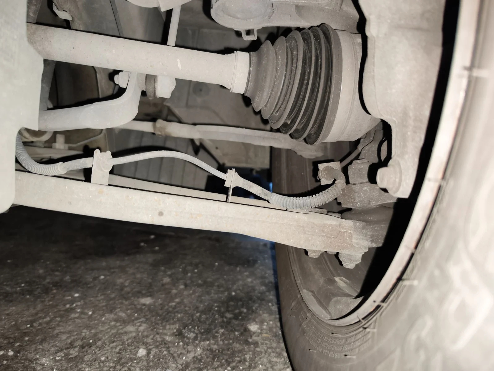 Foto de TRANSMISION DELANTERA IZQUIERDA OPEL VIVARO FURGÓN/COMBI 2.0 16V CDTI (114 CV / 84 KW)