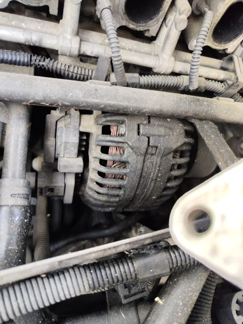 Foto de ALTERNADOR VOLKSWAGEN TOUAREG (7LA) 2.5 TDI (174 CV / 128 KW)