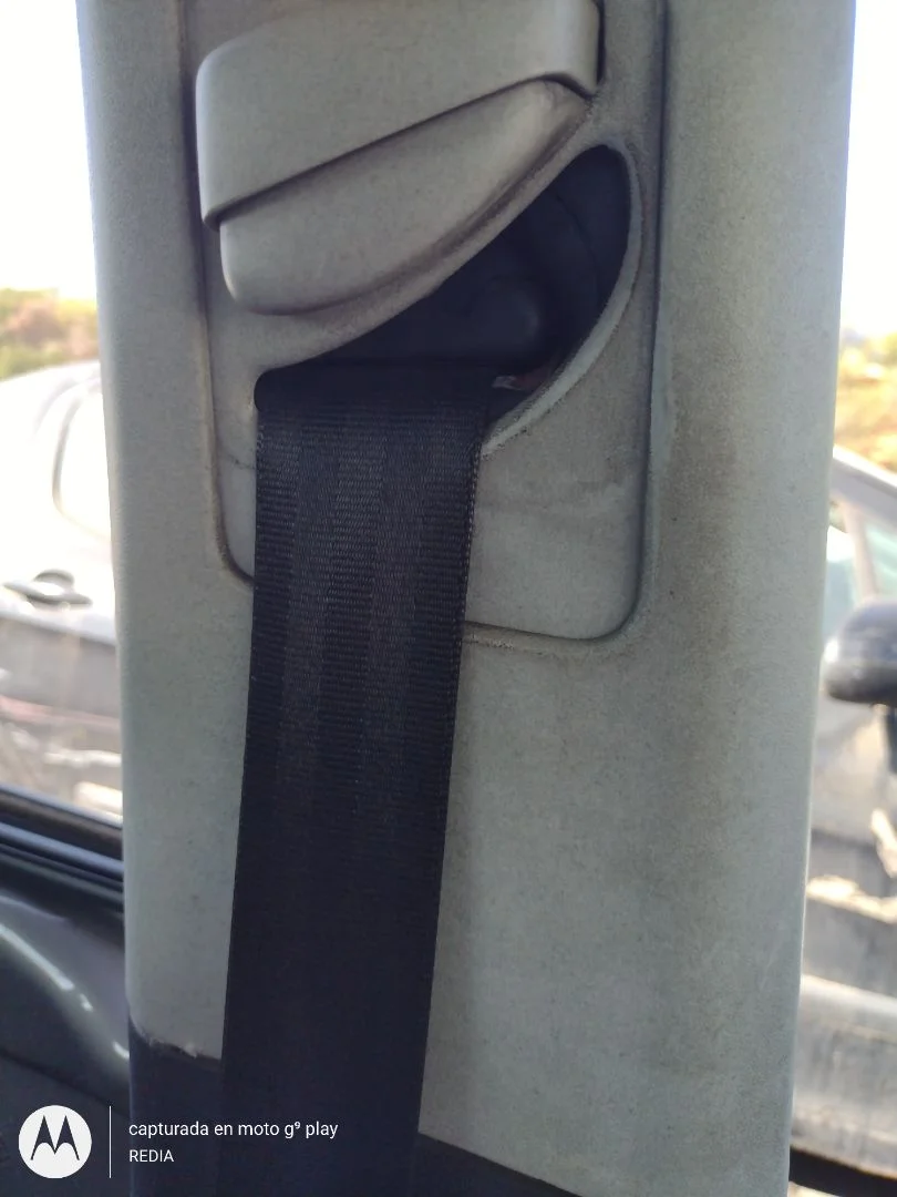 Foto de CINTURON SEGURIDAD DELANTERO IZQUIERDO VOLKSWAGEN TOURAN (1T2) 1.9 TDI (105 CV / 77 KW) referencia 1T1857705C RAA
