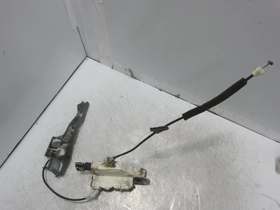Foto de CERRADURA PUERTA DELANTERA IZQUIERDA CITROEN C3 1.4 HDi (68 CV / 50 KW) referencia A02509